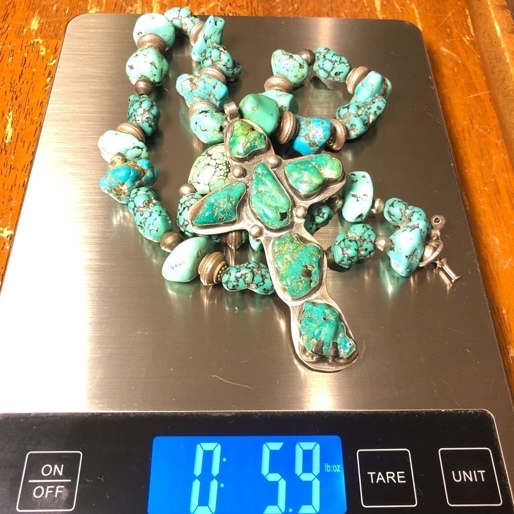 Handmade 4” turquoise cross pendant on an 11.5” turquoise nugget necklace 🤩 - Picture 11 of 17